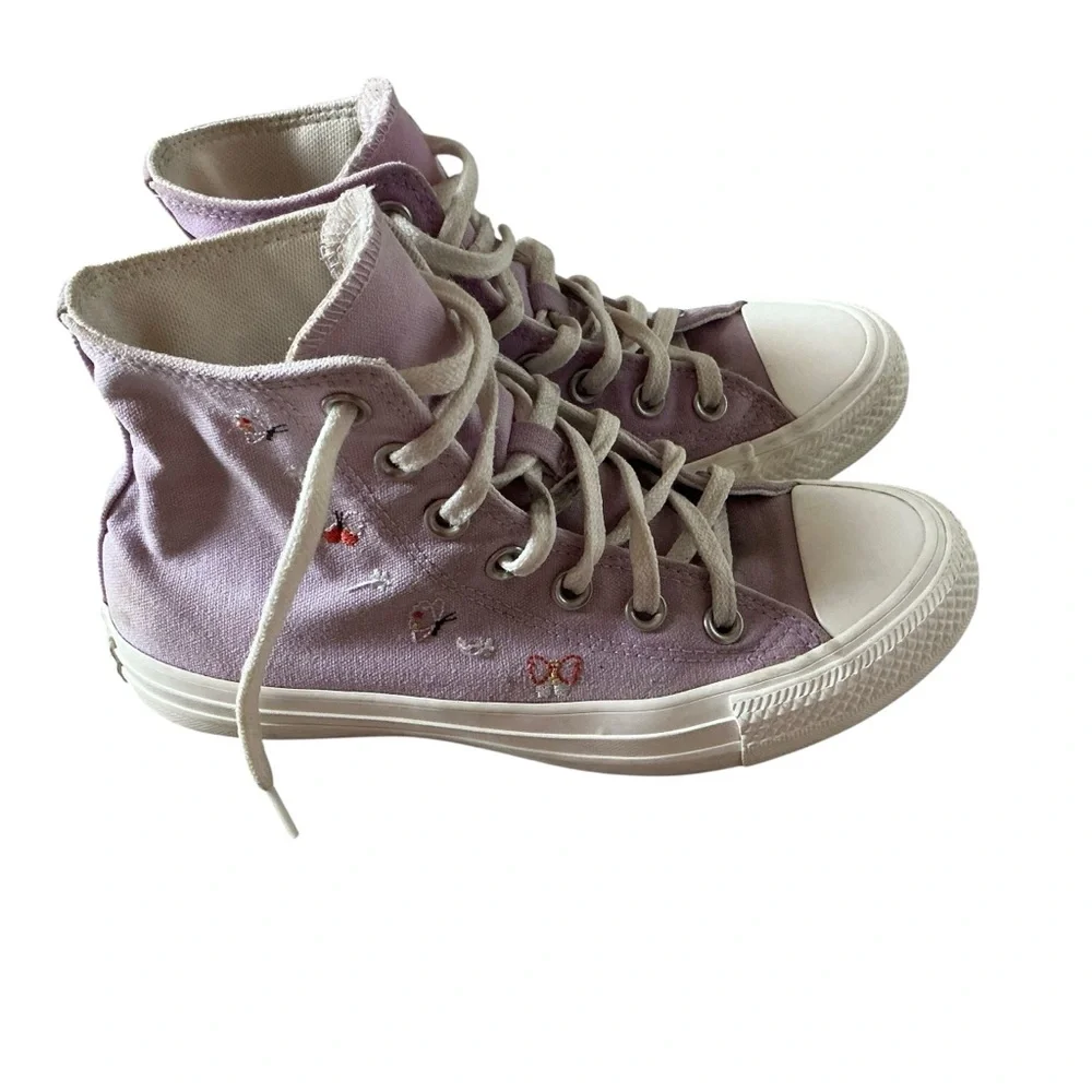 Converse CTAS butterfly wings women’s Sz 6 purple white canvas sneakers HI TOP - Picture 2 of 10